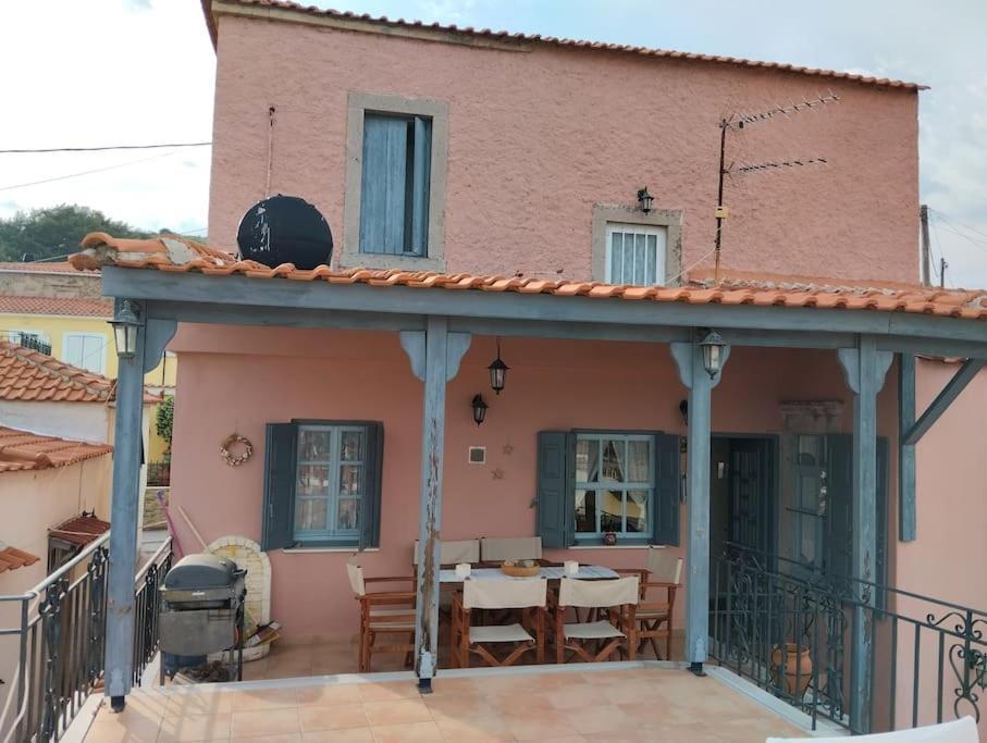 Traditional House At Vasilika, Lesvos Holiday home
